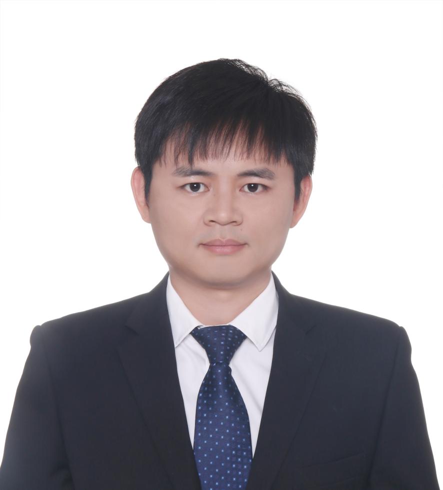 江西省侨联+方玉明证件照