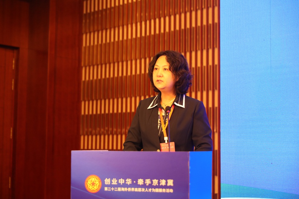 C:\Users\P\Desktop\新建文件夹 (3)\AY6I8775.JPG