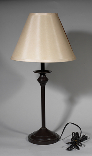 梁思礼使用过的台灯